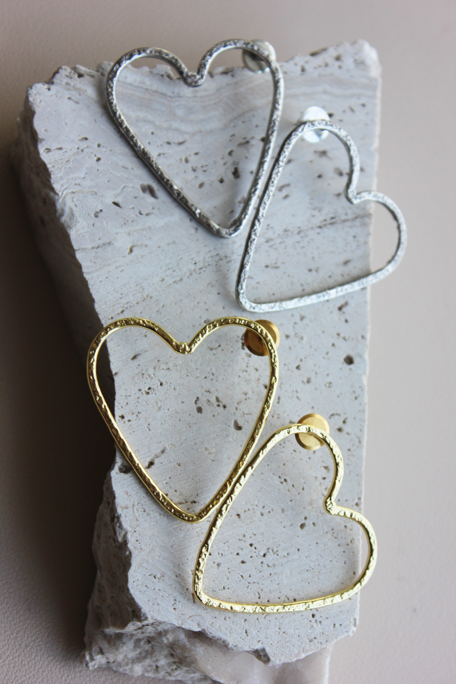 Oversized Textured Heart Earrings – BlingverseByPS
